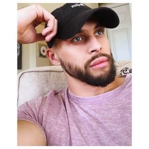 Meet your Posher, Nick